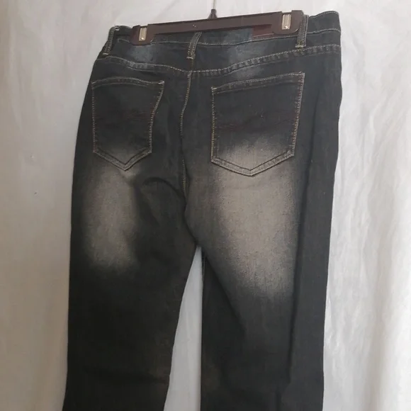 Jeans - Picture 5 of 6